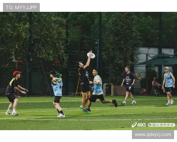 深圳飞盘队区域防守分析与战术得失探讨 深圳飞盘队区域防守分析与战术得失探讨