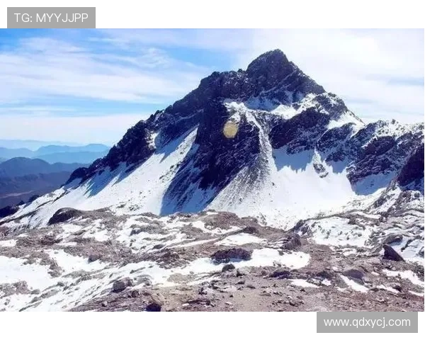 王娜独家分享攀岩技巧与心得体会助你轻松征服高峰