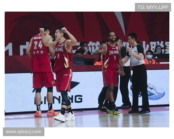 毒蛇队与德克萨斯的激烈对决谁将赢得这场篮球盛宴