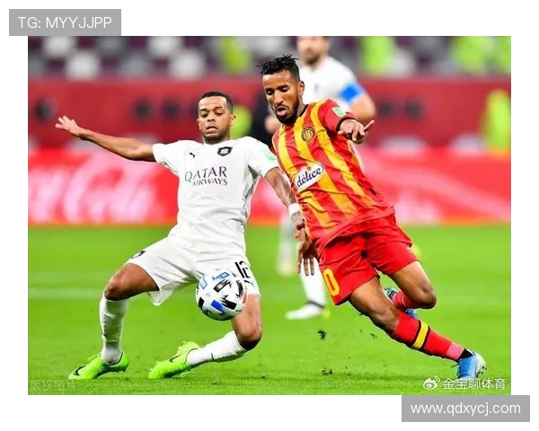 波斯波利斯与多哈萨的巅峰对决展现足球魅力与激情的较量