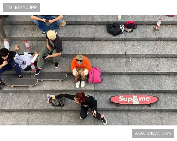 上海滑板队的成长历程与攀岩联赛的精彩瞬间全景回顾 上海滑板队的成长历程与攀岩联赛的精彩瞬间全景回顾