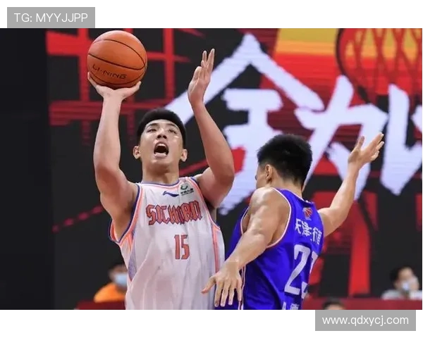 成都篮球队与西安篮球队的速度较量赛后分析与复盘